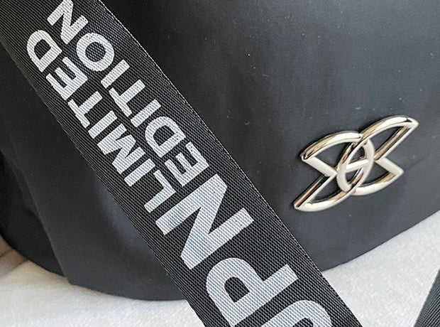 महिलाओं के फैशन बैग यात्रा बैकपैक ट्रेंडी फैशन बड़ी क्षमता