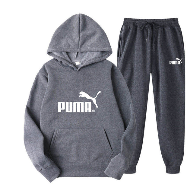 हूडी और गर्म पैंट 