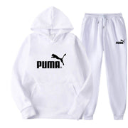 हूडी और गर्म पैंट 