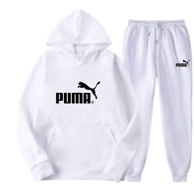 हूडी और गर्म पैंट 